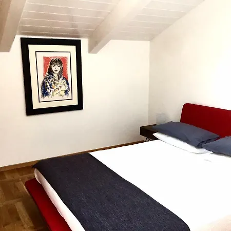 Apartment Mansarda Con Terrazza E Idromassaggio Forte dei Marmi